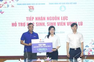 Chương trình “Vượt thiên tai – Tiếp bước tương lai” của Vinamilk vượt cam kết 6 tỷ đồng hỗ trợ trẻ em vùng bão lũ

