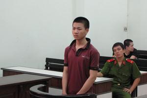Giải quyết mẫu thuẫn, học sinh lớp 9 vào tù