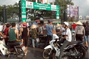 Kiếm 50 triệu/ngày nhờ buôn vé “chợ đen” xem trận chung kết U19