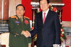 Chủ tịch nước Trương Tấn Sang tiếp Bộ trưởng Quốc phòng Lào