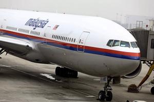 Máy bay của Malaysia Airlines buộc phải quay trở lại do sự cố