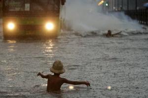 Philippines tơi tả sau bão Fung Wong