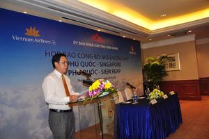 Mở đường bay mới Phú Quốc - Singapore và Phú Quốc - Siêm Riệp