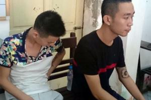 Bị bắt giữ khi đang mang ma túy đi hút chích