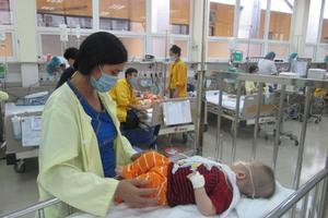Bảo hiểm y tế xã hội còn nhiều thách thức