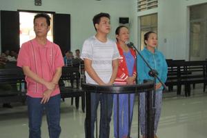 Đi tù vì "bầu, cua, tôm, cá"
