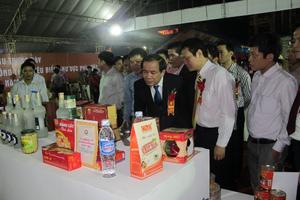 Hội chợ Triển lãm tôn vinh 61 sản phẩm