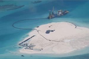 Trung Quốc xây dựng sân bay phi pháp tại Trường Sa