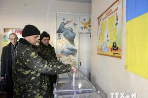 Thủ tướng Ukraine: "Chính phủ mới phải tiếp tục chiến đấu vì đất nước"