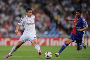 Bản hợp đồng "bom tấn" James Rodriguez đang làm gì ở Real?