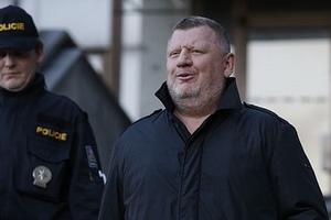 Cộng hòa Séc thẩm vấn chính trị gia vì nghi ngờ biển thủ