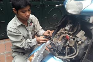 30 giây, trộm "ỡm" ngay con IC xe Honda trị giá trên 4 triệu đồng