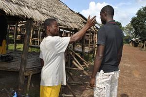 Canada ngừng cấp thị thực cho công dân các nước có dịch Ebola
