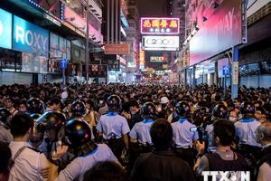 Hong Kong: Đụng độ ác liệt giữa cảnh sát và người biểu tình