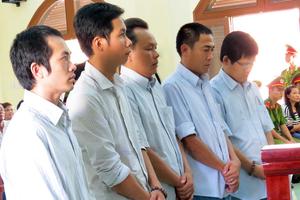 Truy tố nguyên phó trưởng Công an TP Tuy Hòa 