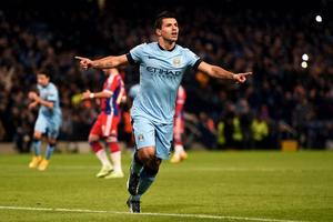 Bayern Munich "trợ giúp" Manchester City lách qua khe cửa hẹp?
