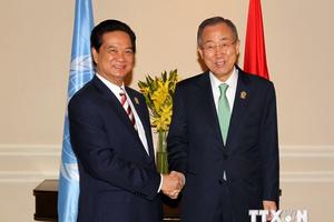 Thủ tướng Nguyễn Tấn Dũng gặp Tổng Thư ký Liên hợp quốc