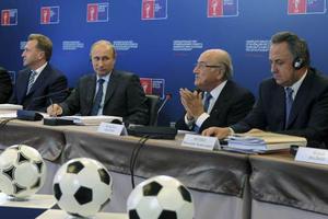 FIFA "minh oan" Qatar và Nga, buộc tội FA