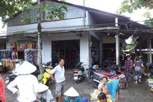 Đề nghị tiểu thương ủng hộ nâng cấp xây dựng chợ