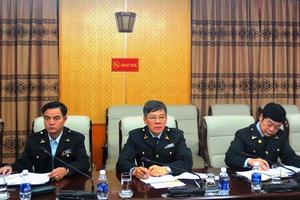 Trưng bày ấn phẩm liên quan đến phòng, chống tham nhũng