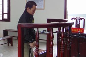12 năm tù cho kẻ hiếp dâm bé gái 8 tuổi