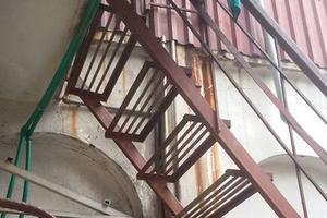 Nâng tầng trái phép giữa phố cổ, phường có bao che?
