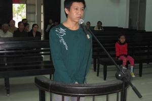 Làm bậy với con của bạn