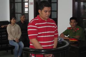 Bán xe bạn gái rồi báo bị cướp