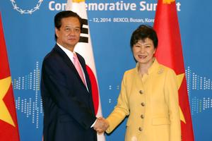 Thủ tướng Nguyễn Tấn Dũng hội đàm với Tổng thống Hàn Quốc Park Geun-hye