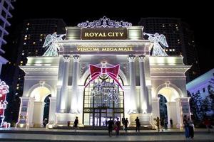 Đón Giáng sinh kỳ diệu tại "xứ sở" Vincom