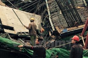 Hai Bộ cam kết phối hợp để tìm nguyên nhân sập giàn giáo ở Hà Đông