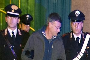 Italy bắt thêm hai người, mở rộng điều tra scandal mafia ở thủ đô