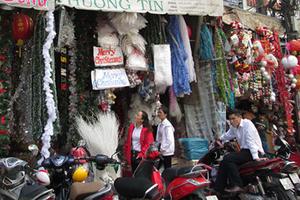 “Vung tay” chơi Noel