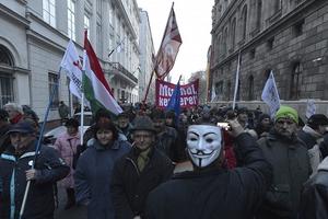 Người dân Hungari tiếp tục biểu tình chống tham nhũng