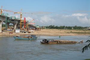 Thấp thỏm tình trạng sạt lở đất ven sông Thu Bồn