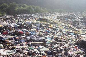 Dân khổ vì rác
