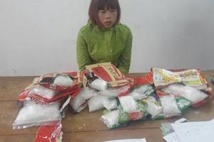 Bắt quả tang đối tượng vận chuyển khối lượng lớn ma túy đá 