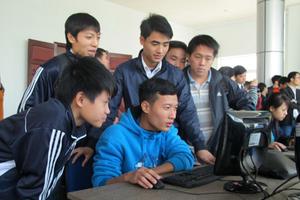 Tuổi trẻ học tập và làm theo tấm gương đạo đức Hồ Chí Minh