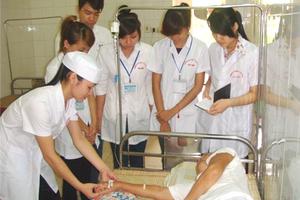 Dừng mở 4 ngành Y dược tại trường trái ngành