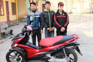 Bắt giữ các đối tượng cướp giật trên quốc lộ