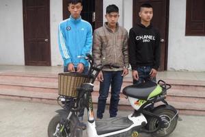 Nam sinh 9X rủ nhau lập hội đi cướp