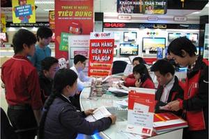Lãi như "tín dụng đen": Đua nhau cho vay chặt chém