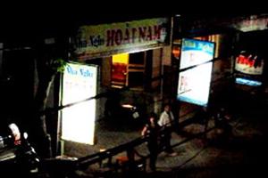 Thâm nhập khu gái "Ma Cao" ở Đồng Hới, chuyên phục vụ từ "A đến Z"