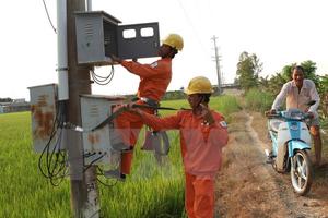 "Điều chỉnh giá bán điện từ 16/3 để đáp ứng yếu tố thị trường"