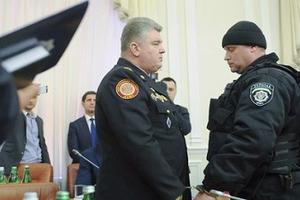 Ukraina bắt giữ 2 quan chức ngay trong phiên họp Chính phủ