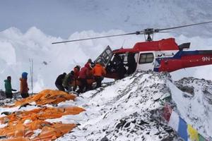 Động đất Nepal: Số nạn nhân tăng từng giờ, 2.500 người đã thiệt mạng