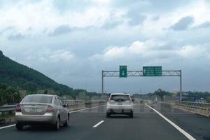 Thanh tra đột xuất các gói thầu cao tốc mà POSCO tham gia