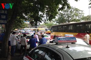 Cước vận tải rục rịch đòi tăng giá theo xăng