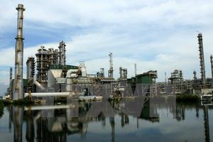 Gazprom đàm phán mua cổ phần nhà máy lọc dầu Dung Quất