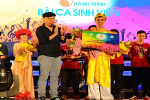 Hội tụ và Tỏa sáng "Hành trình bài ca sinh viên 2015"